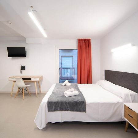 Epsilon Alcaniz Hotel Buitenkant foto