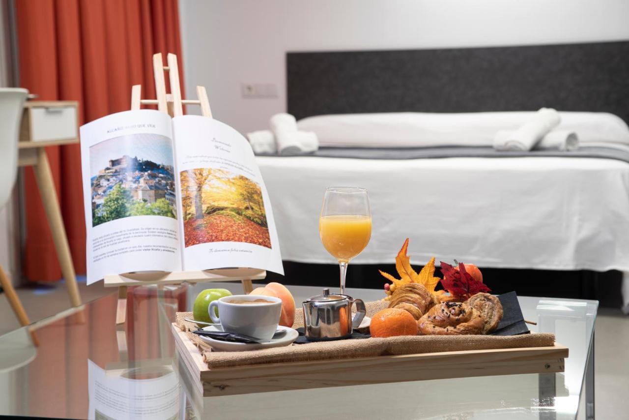 Epsilon Alcaniz Hotel Buitenkant foto